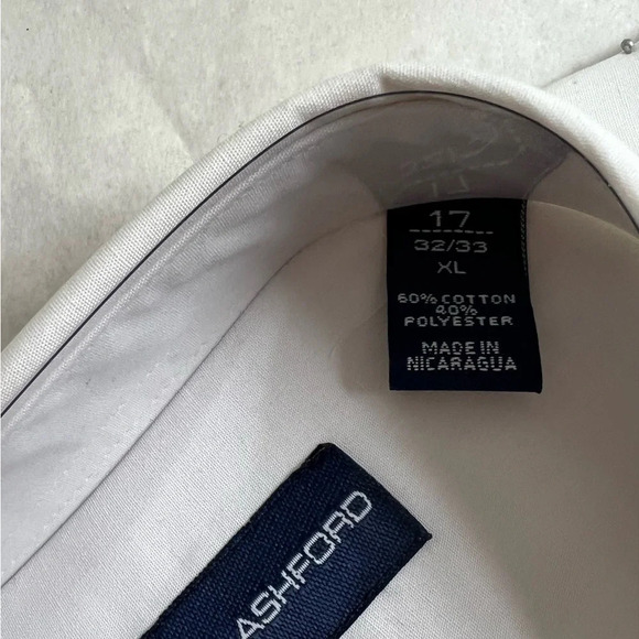 john ashford wrinkle free White button down shirt Cotton Blend Size XL 32/33 NWT - Picture 3 of 3